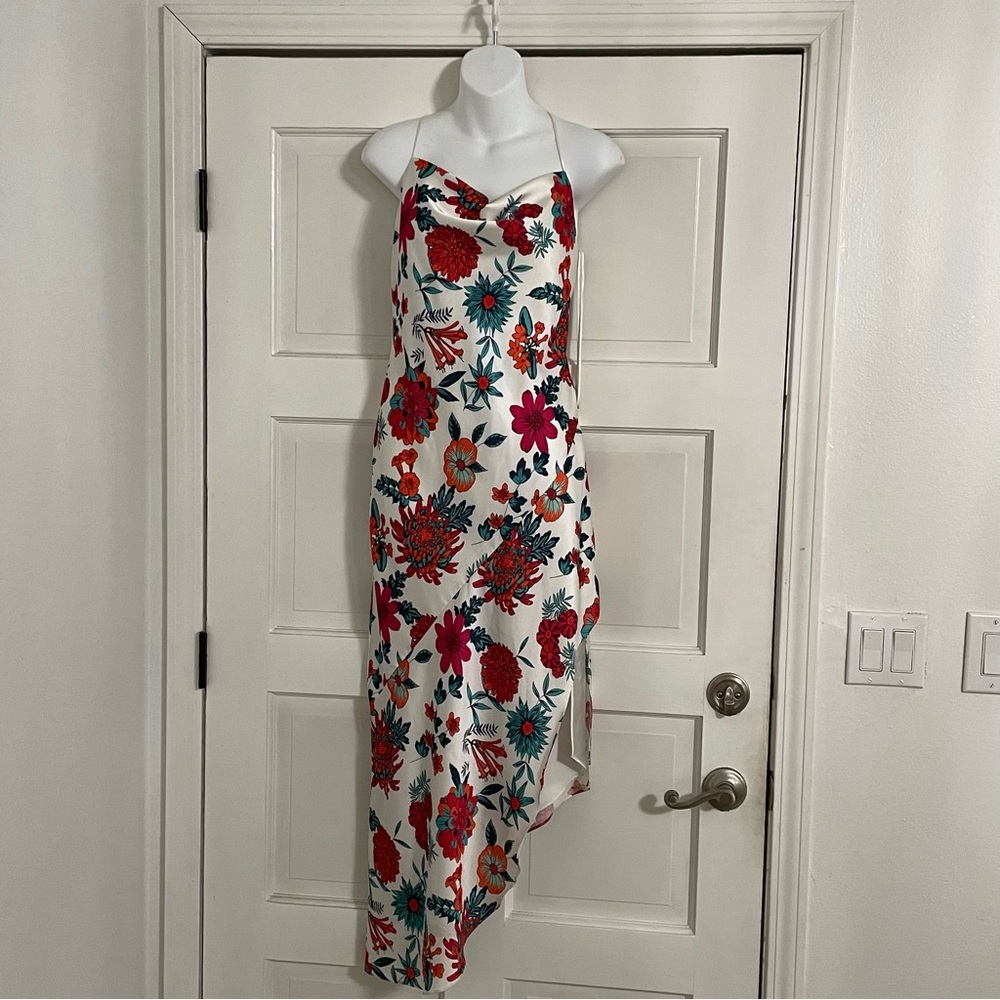 Haney Goldie Floral Silk Feel Slip Dress Criss Cross‎ Back